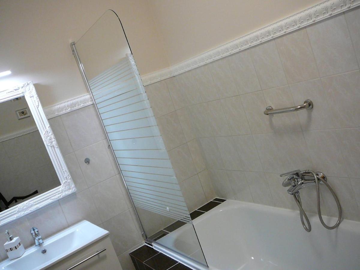 Dunakanyar Apartment Tahitófalu Esterno foto